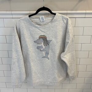 Reggae Shark Graphic Sweatshirt Gray Crewneck Size L Cotton Blend